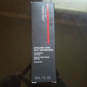 Shiseido Synchro Skin Self-refreshing Foundation